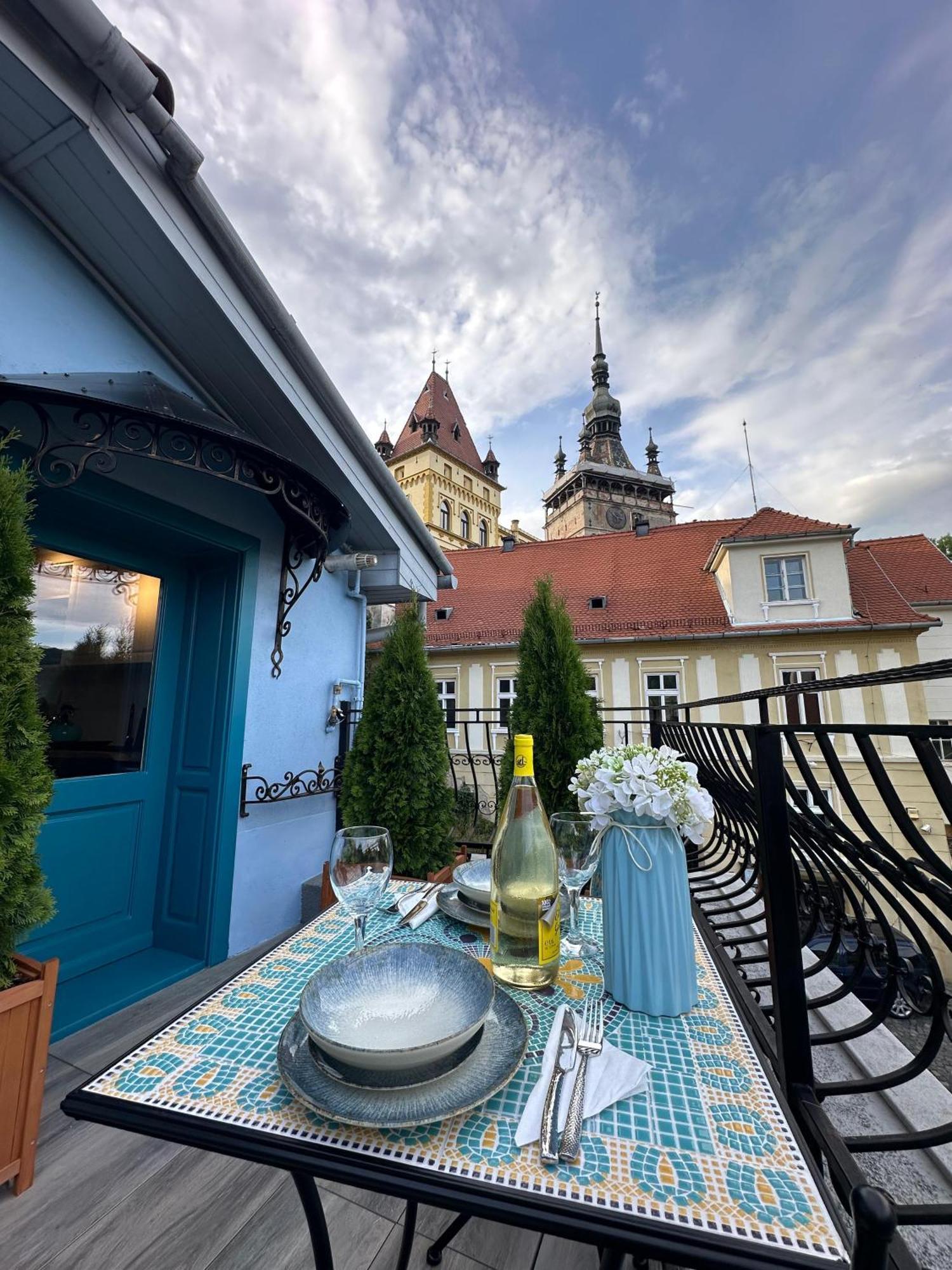 Blue House Citadel Sighisoara Lägenhet Exteriör bild